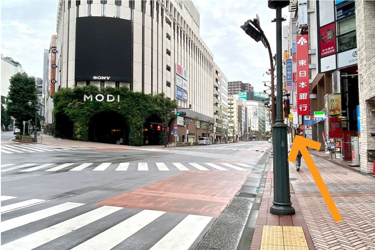 渋谷MODI前の写真