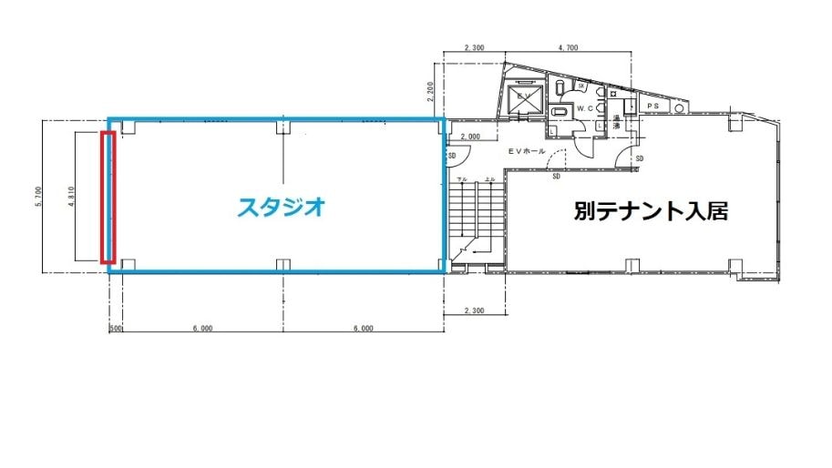 スタジオ窓の位置